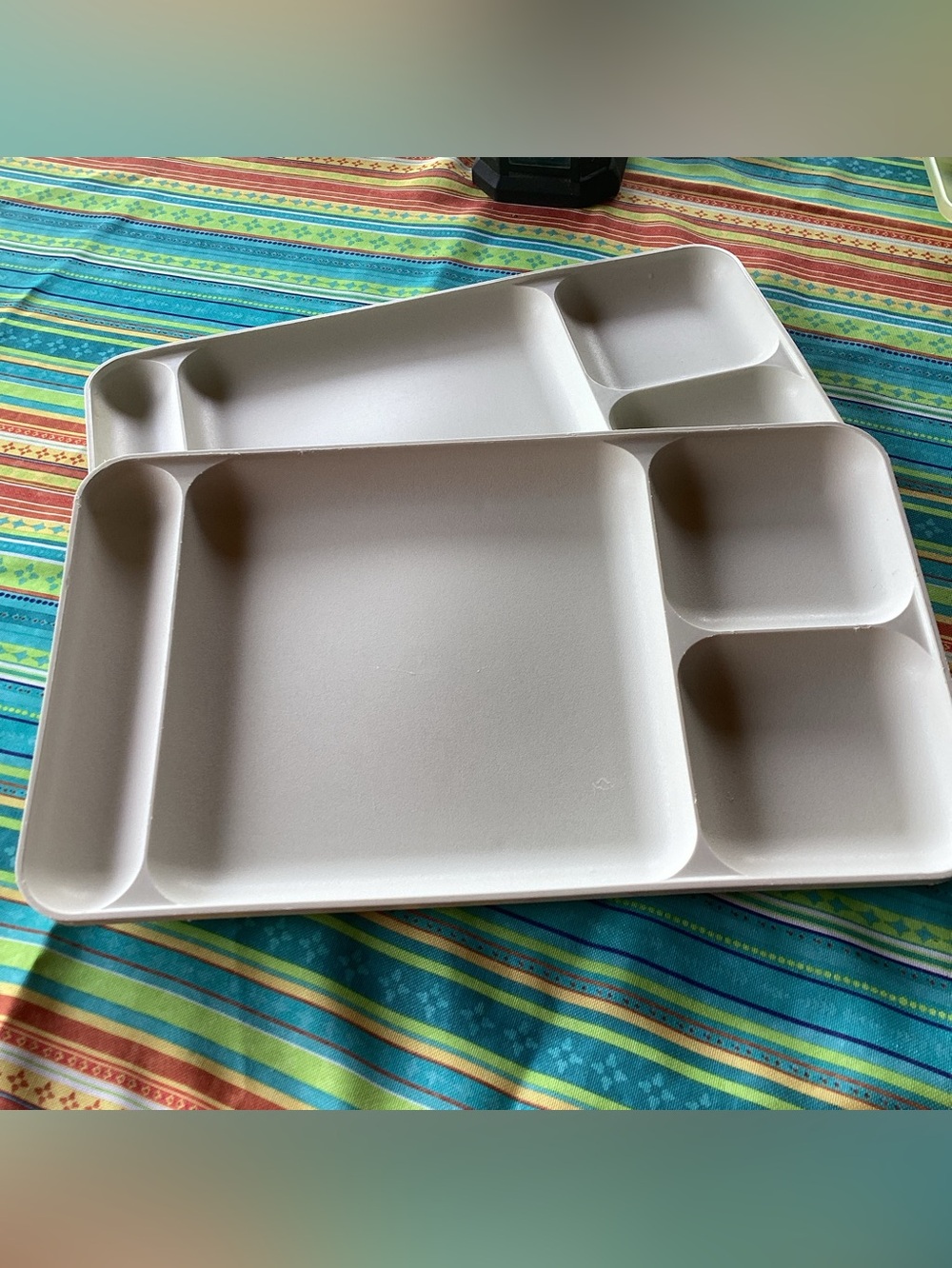Tupperware Divided Trays in Almond - set of 2. Mold # 1535-6